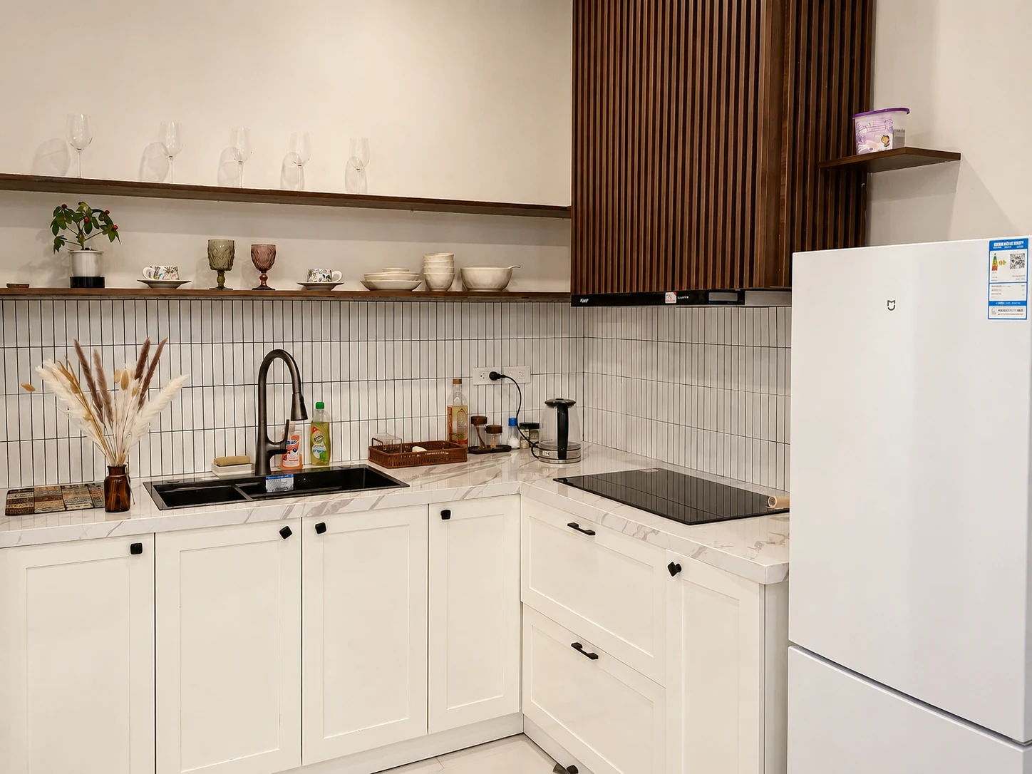 Bếp từ Ladi Homestay
